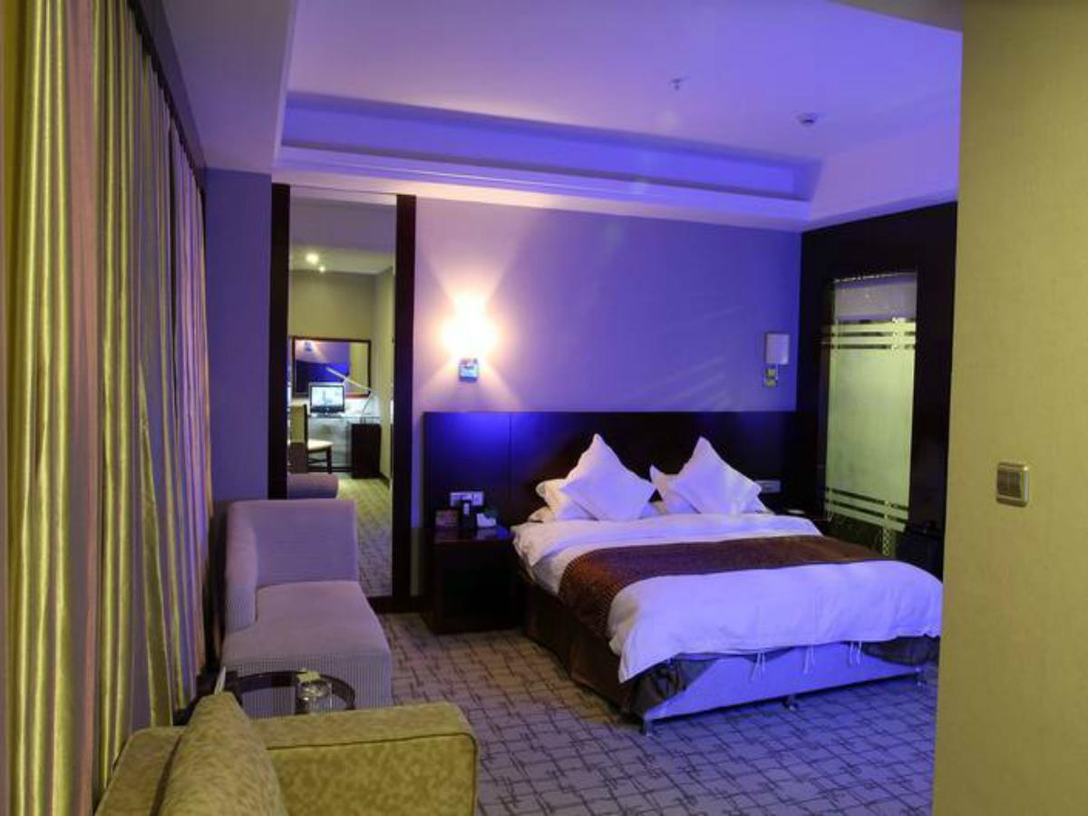 Grand Noble Hotel Цзиндечжен Екстериор снимка