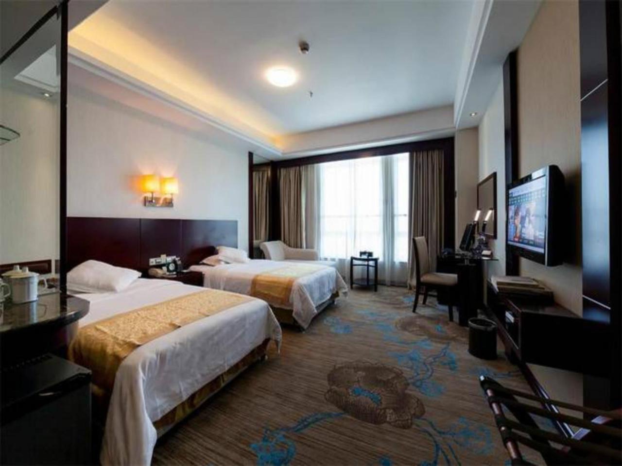 Grand Noble Hotel Цзиндечжен Екстериор снимка