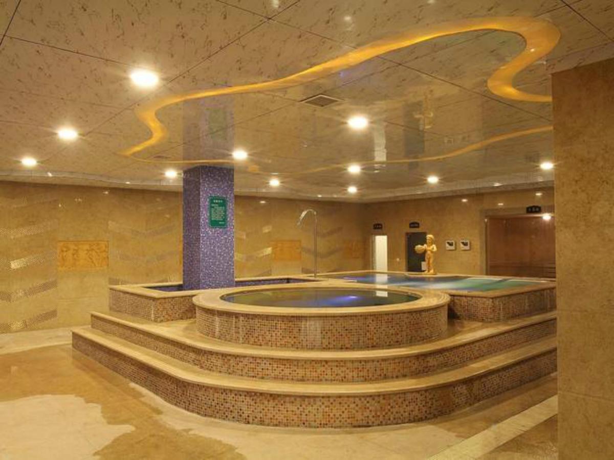 Grand Noble Hotel Цзиндечжен Екстериор снимка