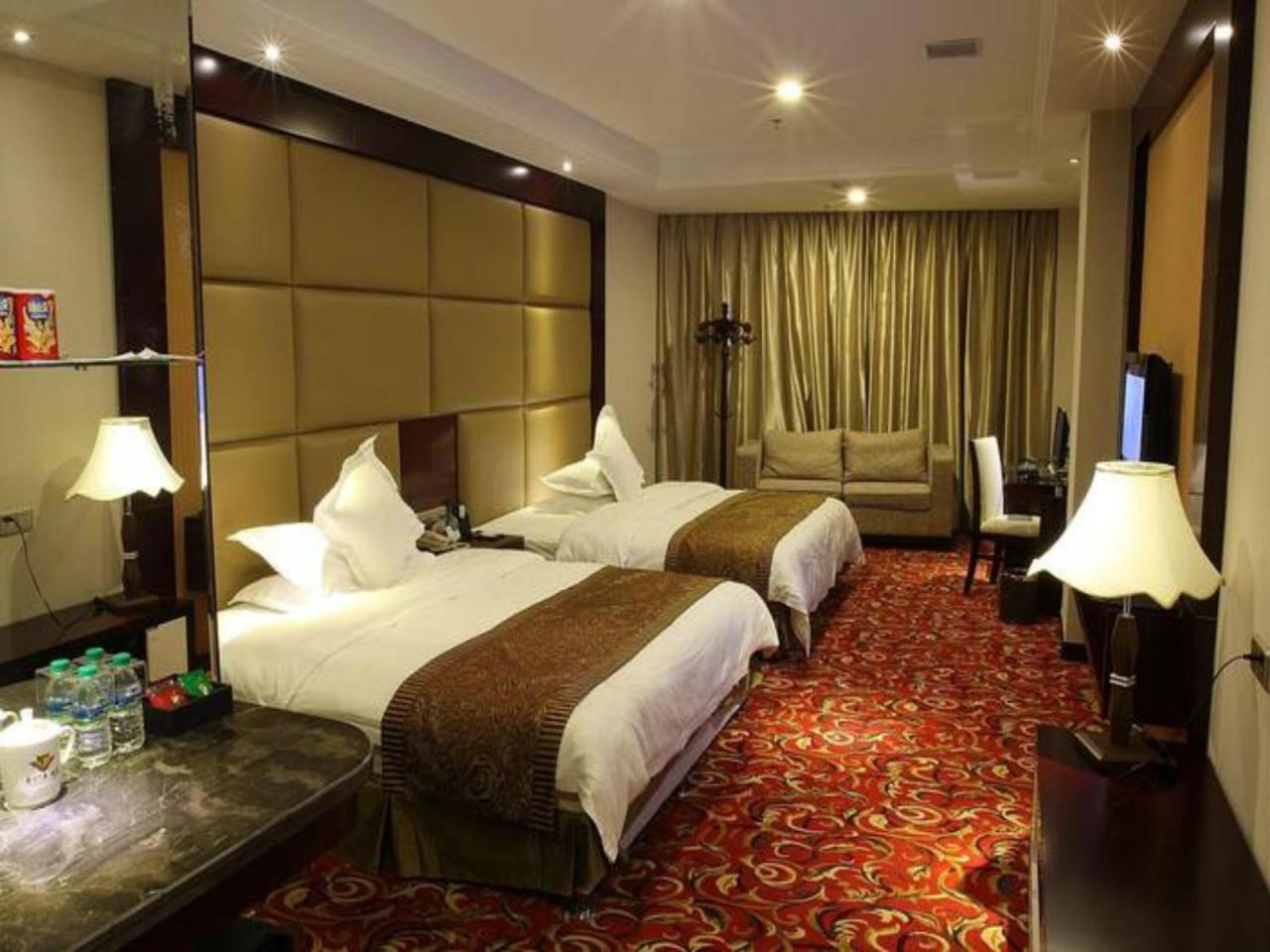 Grand Noble Hotel Цзиндечжен Екстериор снимка